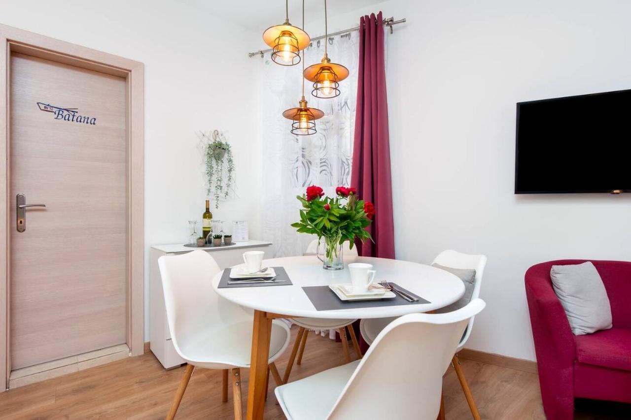 Kuca Melina Apartment Ровин Екстериор снимка