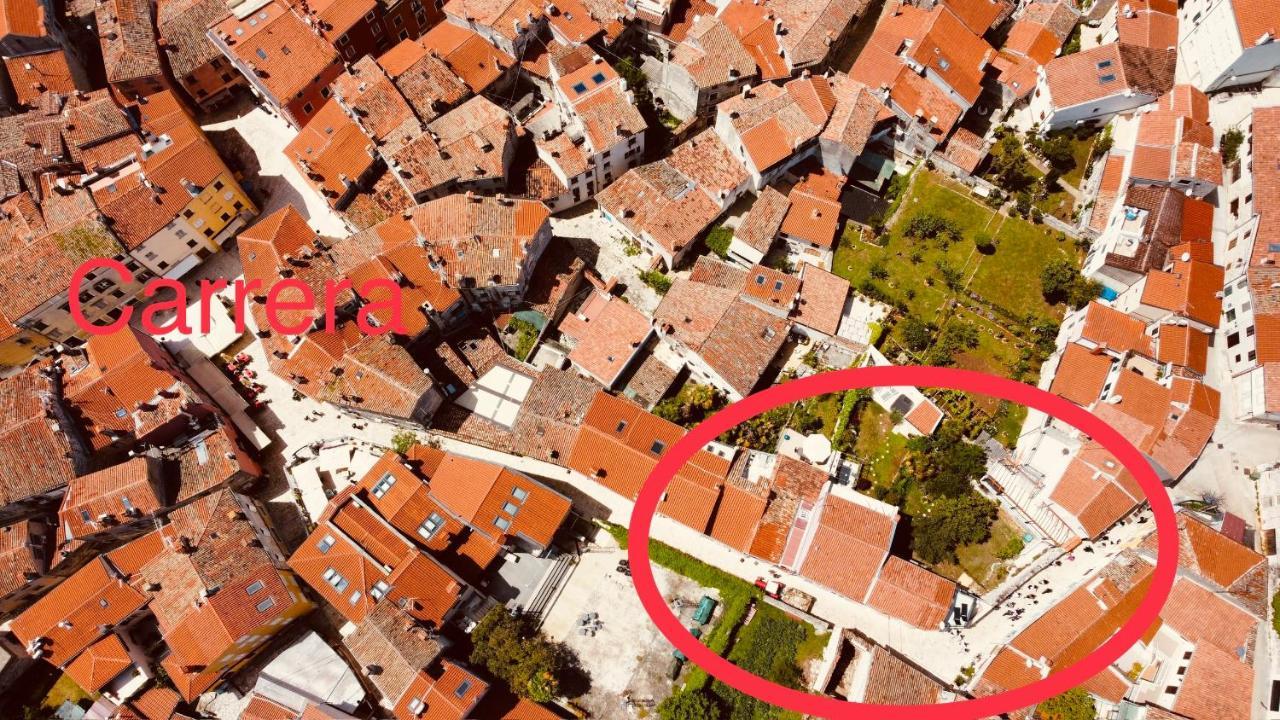 Kuca Melina Apartment Ровин Екстериор снимка